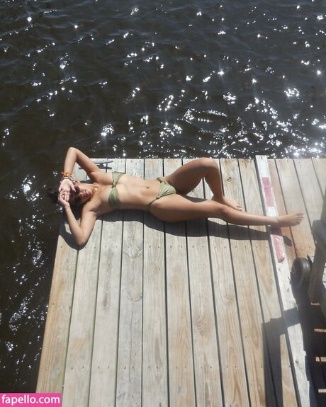 joss lotha sexy model pics