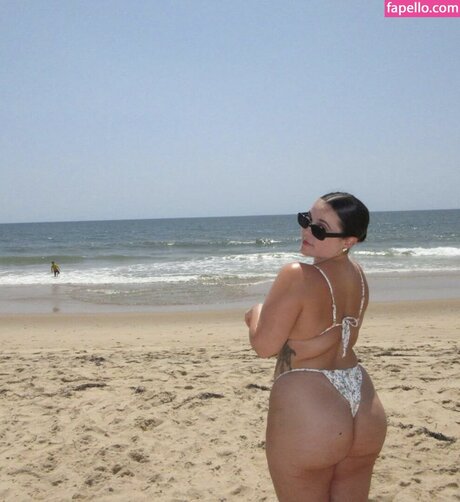 Thankulexx model beautiful pictures