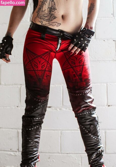 Toxic Vision perfect model img