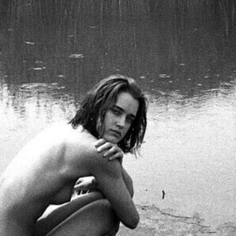 Kate Harrison model nudes image