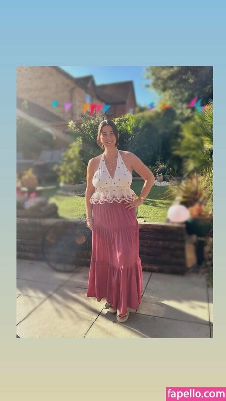 Kate Harrison model pretty pics