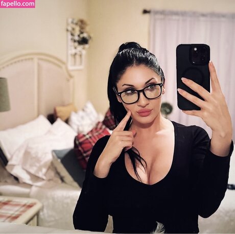 slanofflames sex star gallery