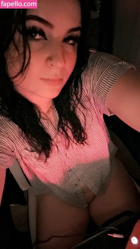 Trinty Wilson pornstar nice images