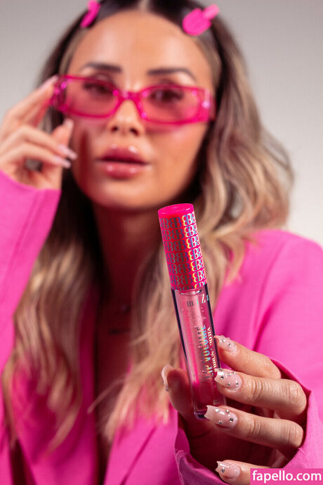 Bruna Rotta beautiful model images