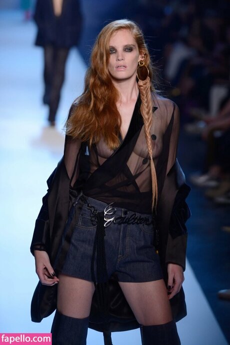 Alexina Graham perfect actress images