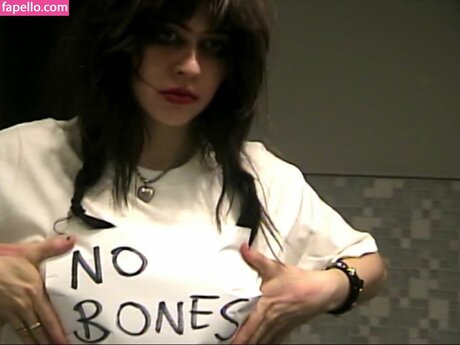 wormsheriff hd actress image