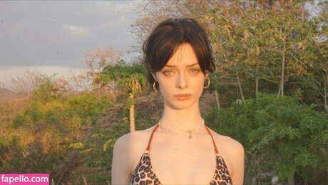 Carmaxlla actress picture