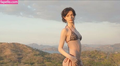 Carmaxlla sexy pornstar pic