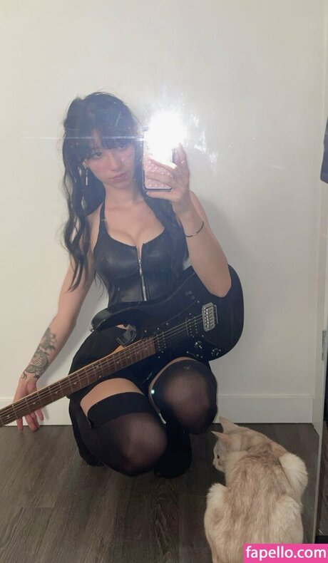 kaerisake model hot pics