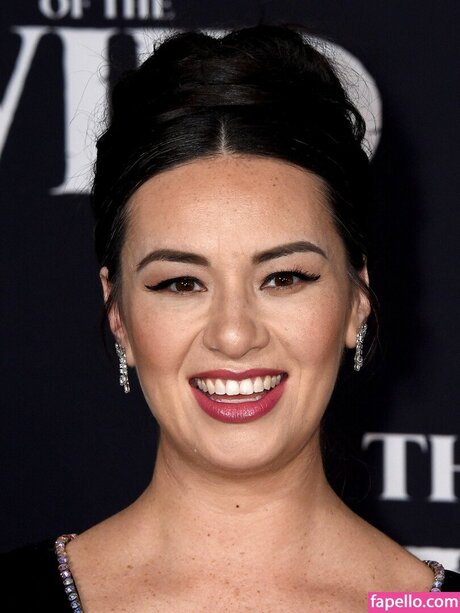 Cara Gee model hot archive