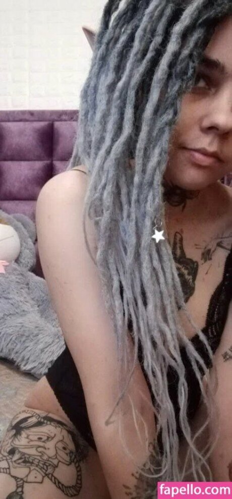 Dark Elf star hot photos