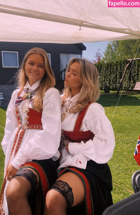 Julianne Larsen pornstar hot images