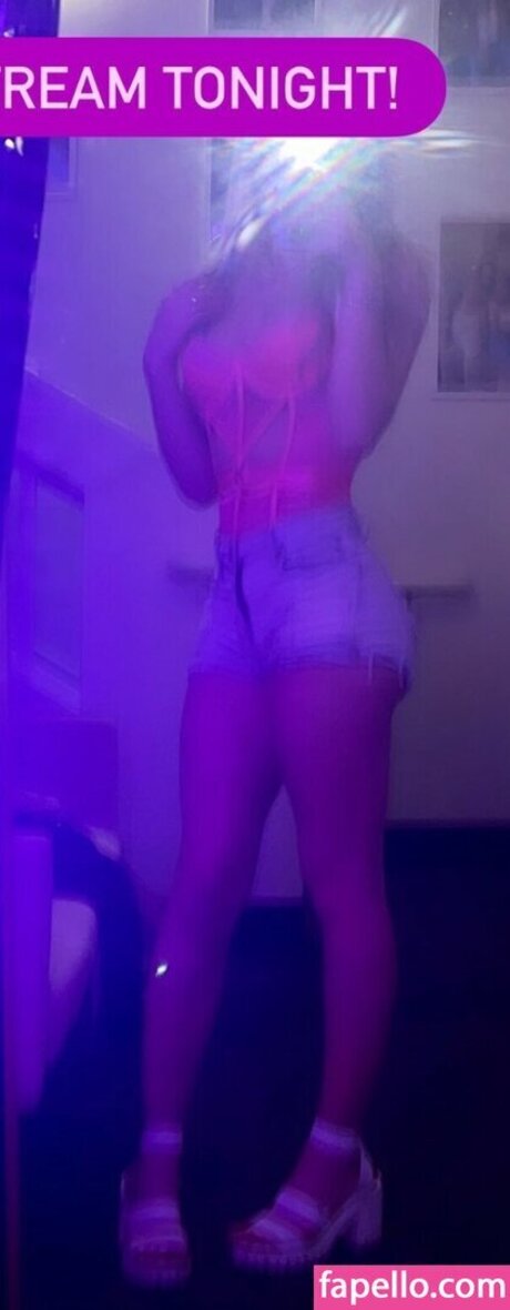 Caroline Ambrose pornstar exclusive pictures