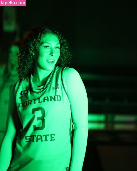 Brooklyn Strandy porn actress photos