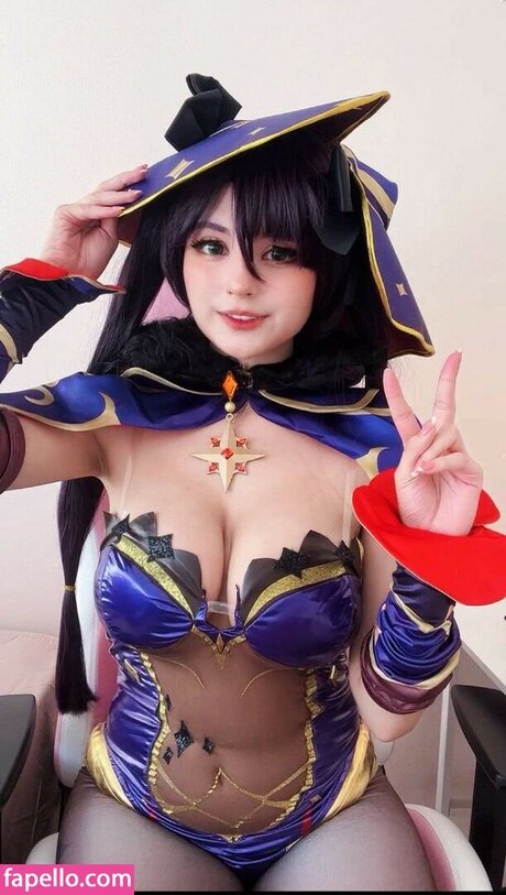 Catorisu pornstar exclusive gallery