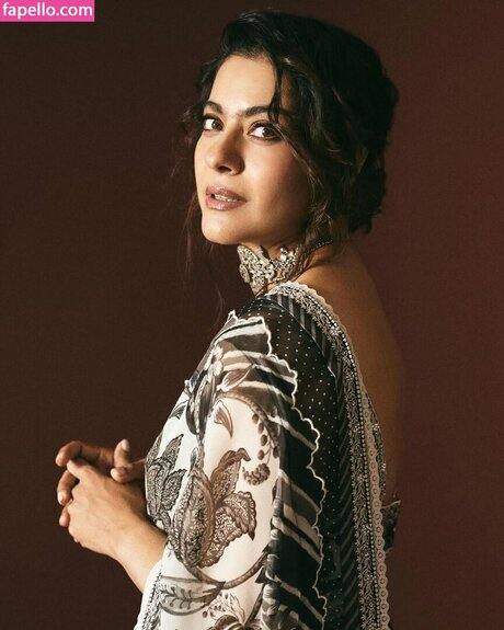 Kajol Devgn Profile pic