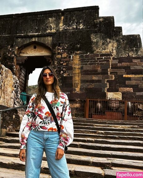 Pragya Kapoor model pretty archive