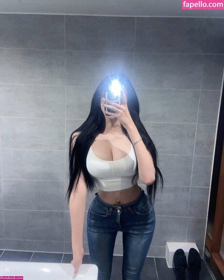 joj838 hot actress pic