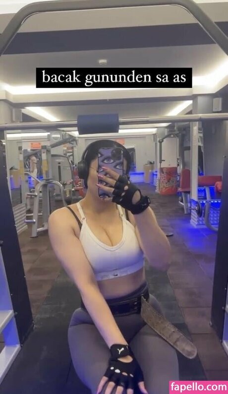 Su Balc_ top model picture