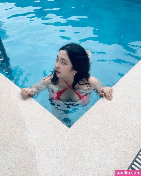 Omulet t high quality model gallery