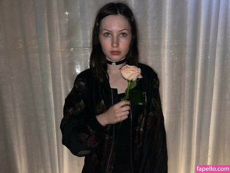 Ella Woolsey pornstar free image