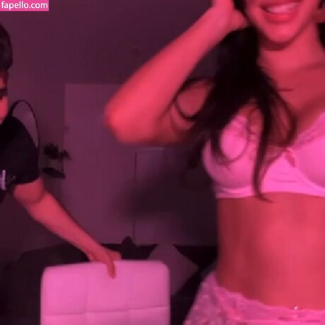 Ana Maxi model nudes pictures