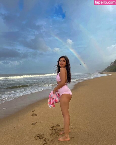 Akshita Rai Shrivastava erotic star photo