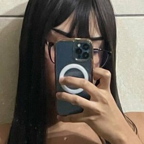 Liz Dcnauta free model pictures