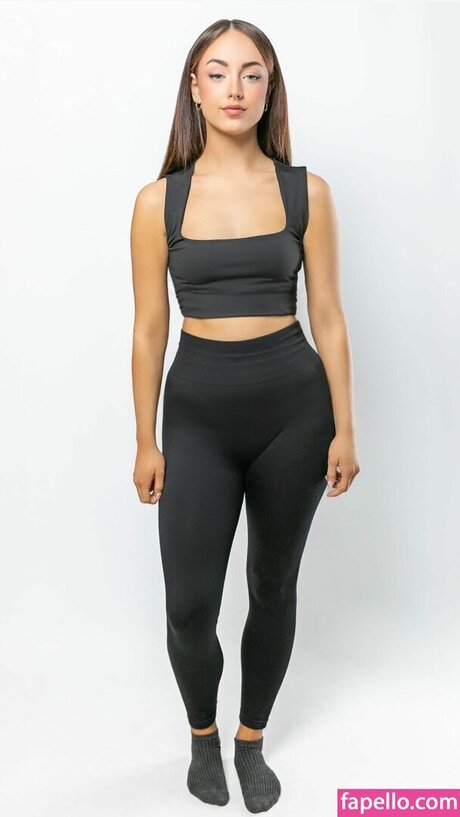 kadesnicole exclusive model photo