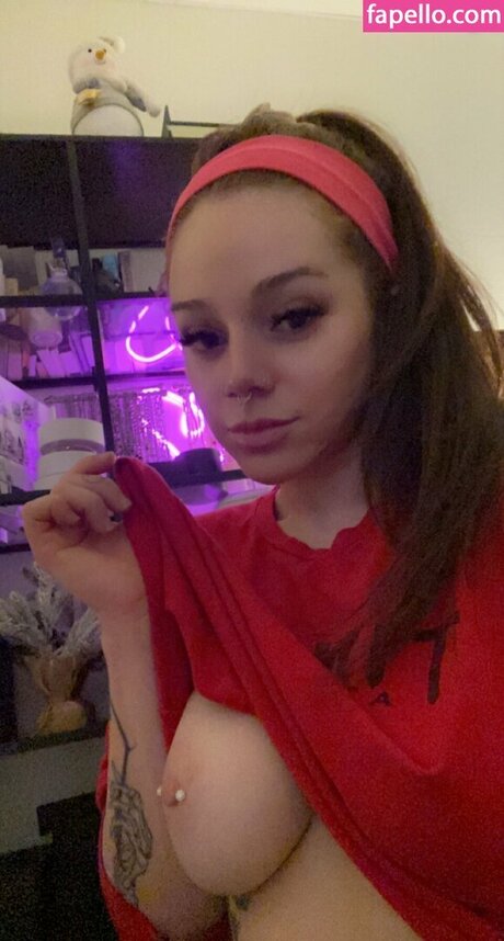 luucidkiittyyxx_ pornstar beautiful photos