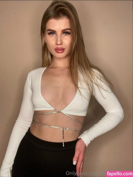 Daria Dollface nudes model pictures