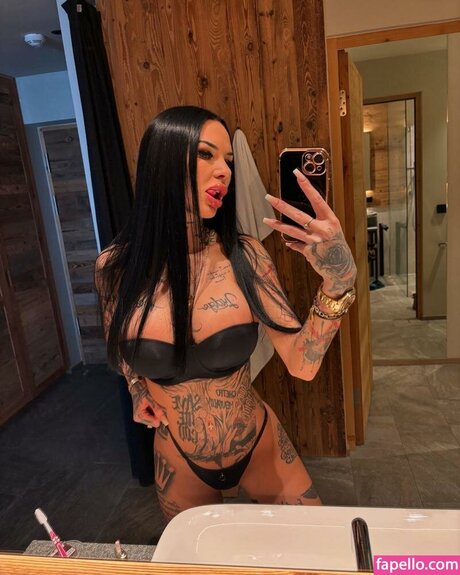 Maja Bach pornstar erotic picture