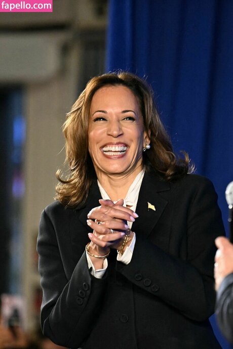 Kamala Harris model nice pictures