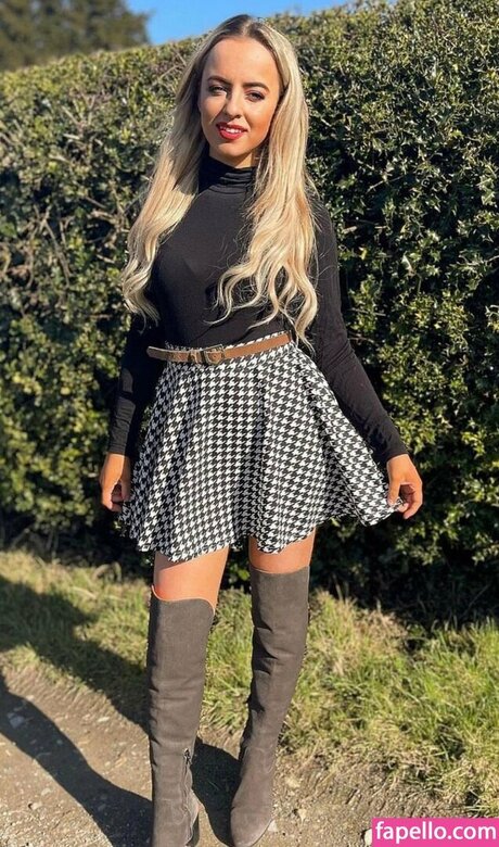 Eleanorruthwilliams adult actress photo