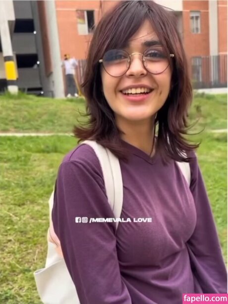 Eve Vampire star adult pic