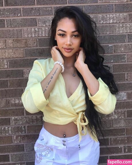 Kysre Gondrezick nude actress picture