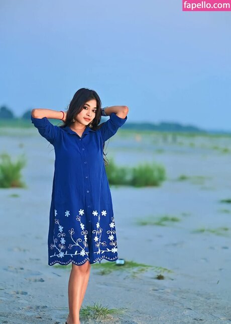 Reya Ghosh beautiful pornstar picture