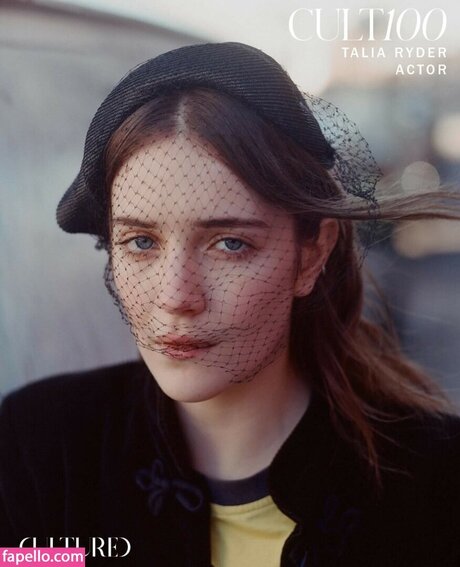 Talia Ryder hd actress gallery