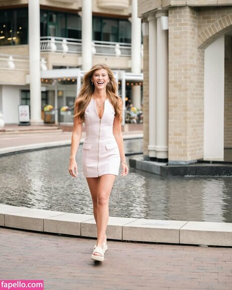 Brianna Duffield pornstar exclusive image