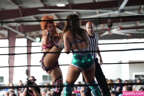 Kaci Lennox pornstar perfect photos