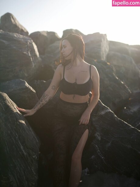 Sierra Elizabeth xxx actress img