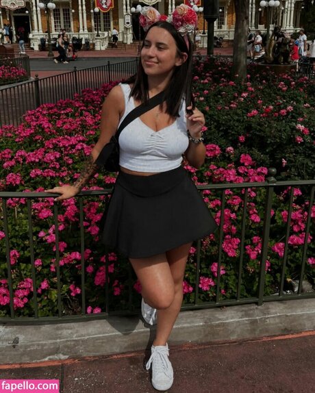 Sierra Elizabeth top model pics