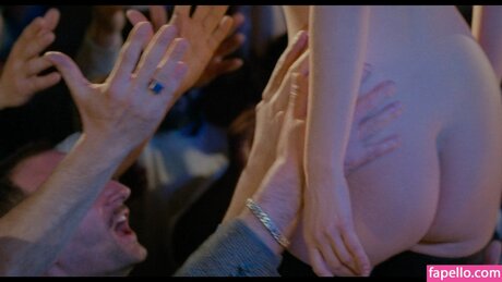 Emmanuelle Seigner pornstar sex picture