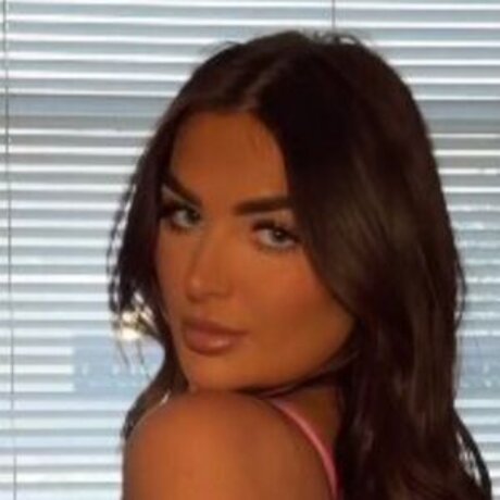 Amber Phillips model nudes pics