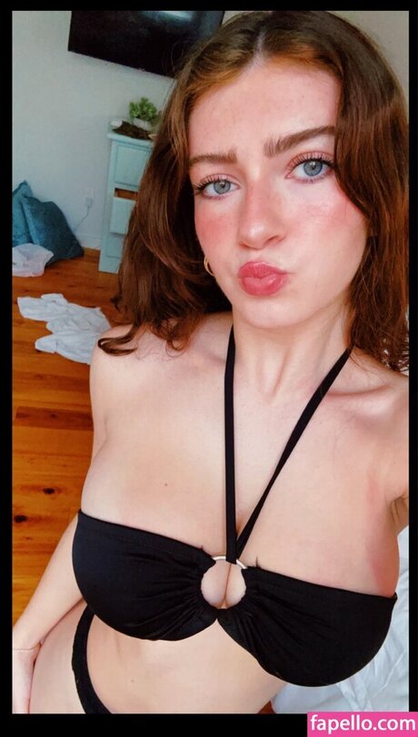 Fiona Odle adult model images