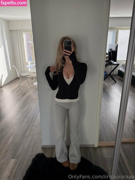 iirisauroraaa star high quality pic