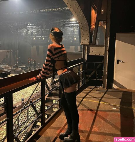 red goldenretriever porn model pics