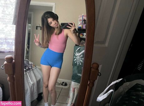 Angelina Fishtank pornstar hot img