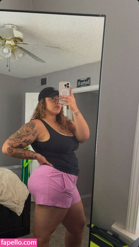 Mikayla Shea exclusive actress picture