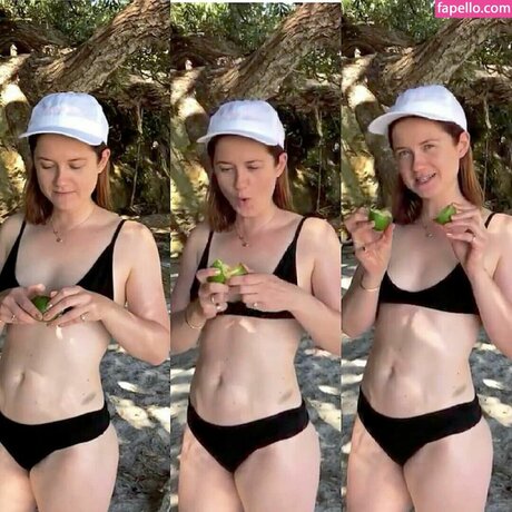 Bonnie Right perfect actress images